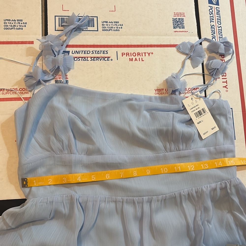 $5 ITEM MINIMUM 2 ITEMS & REST OF CLOSET IS 1$EACH 5 ITEM MINIMUM 🥳🥳🥳